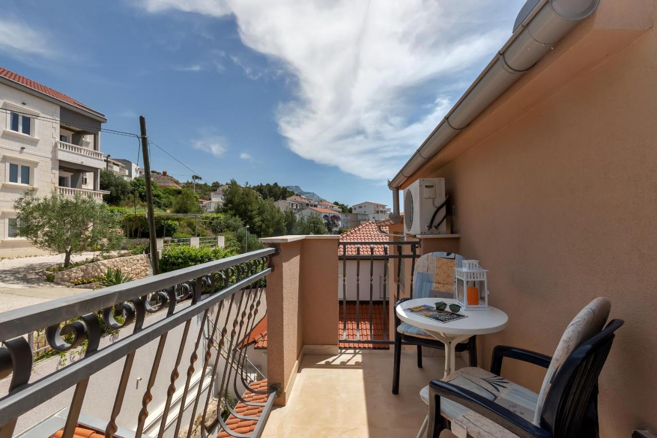 Apartments And Rooms With Parking Space Duce, Omis - 10303 Екстериор снимка