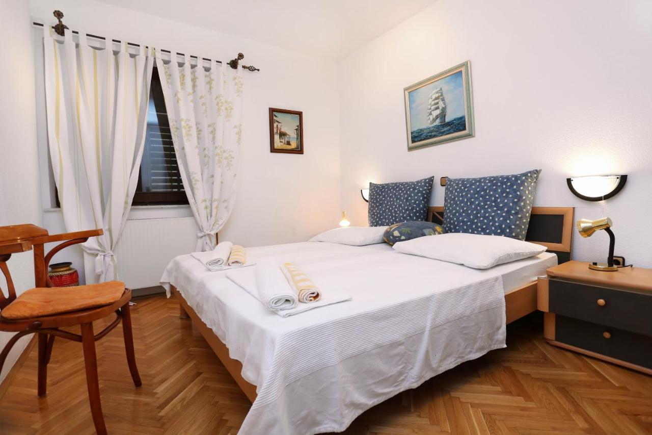 Apartments And Rooms With Parking Space Duce, Omis - 10303 Екстериор снимка