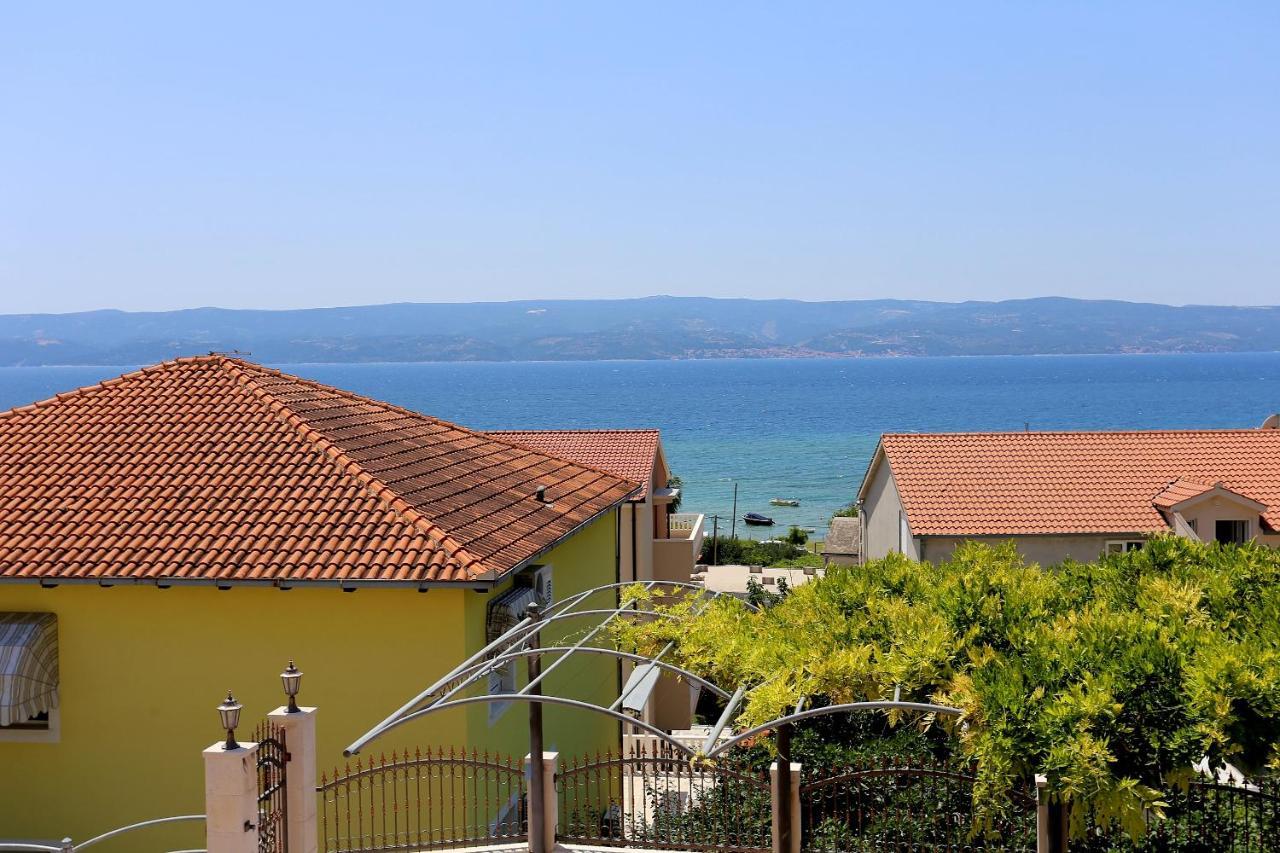 Apartments And Rooms With Parking Space Duce, Omis - 10303 Екстериор снимка