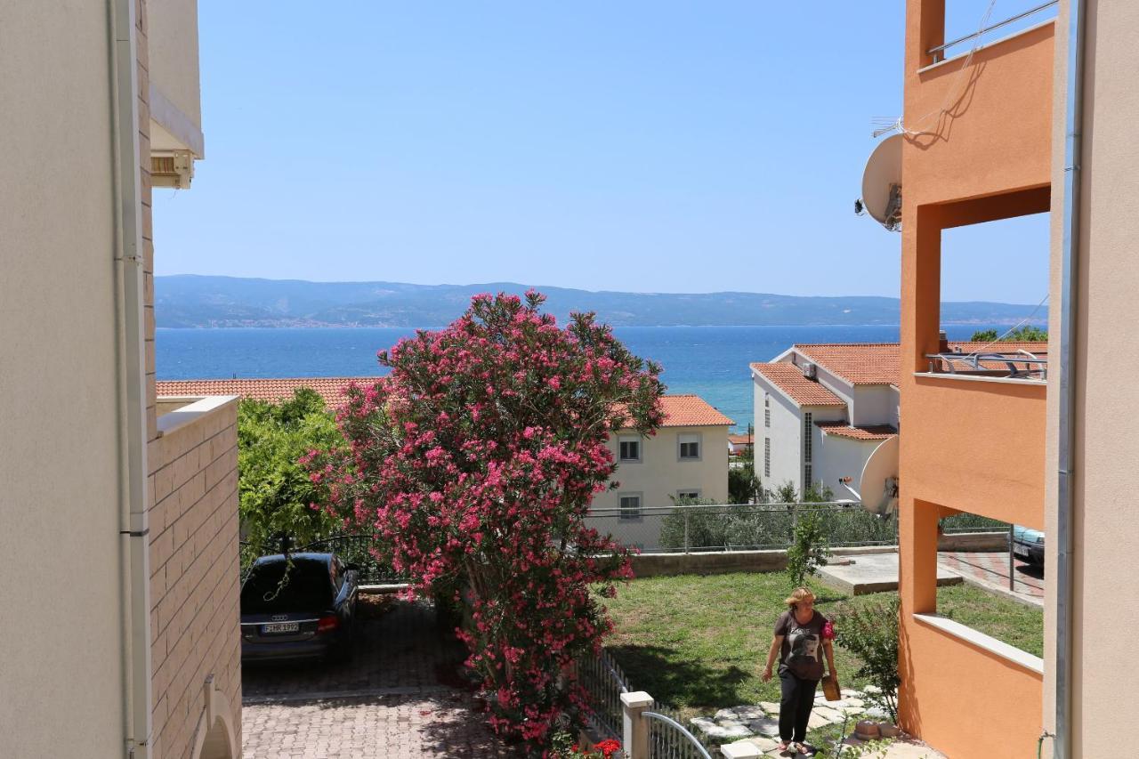 Apartments And Rooms With Parking Space Duce, Omis - 10303 Екстериор снимка